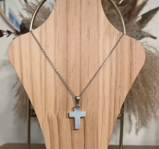 Collier Opaline Croix | Chaîne Maillons Argentés | Acier Inoxydable 44 cm