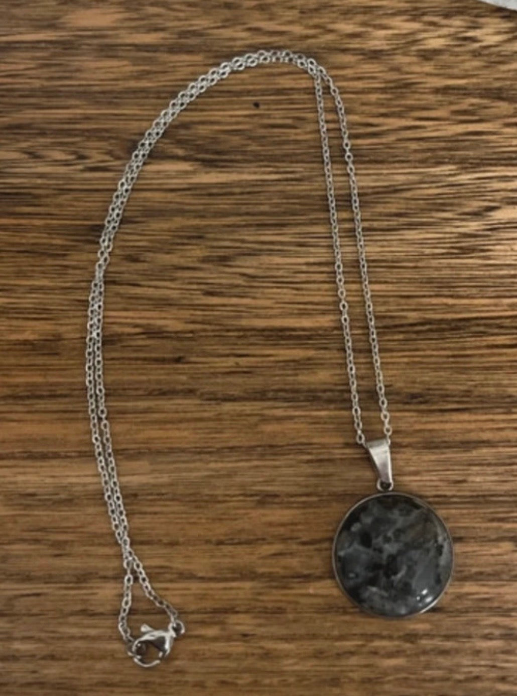 Collier Chaîne Maillons Labradorite Noire – Pierre Naturelle Protectrice 44 cm | PAPD