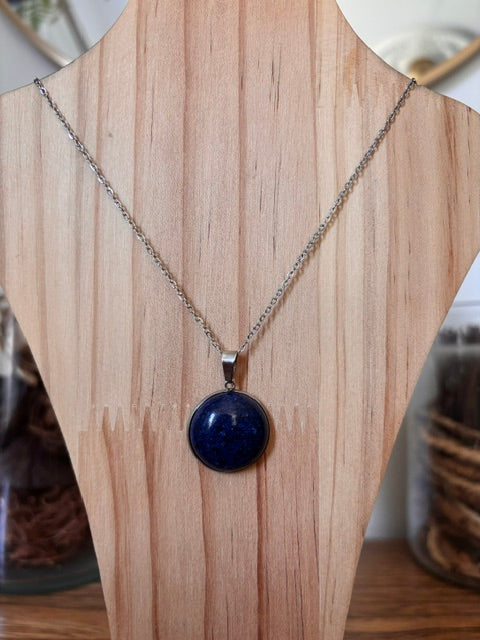 Collier Lapis Lazuli | Cabochon 20 mm – Chaîne Maillon Argentée Inoxydable 44 cm