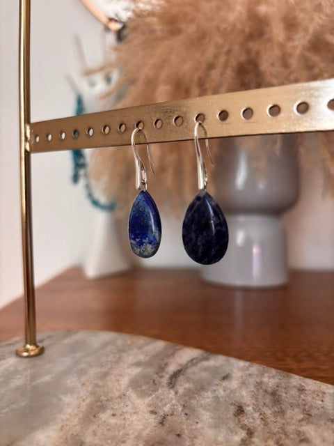 Boucles d'Oreilles Dormeuses Allongées Argentées Pierre Lapis Lazuli | Lithothérapie