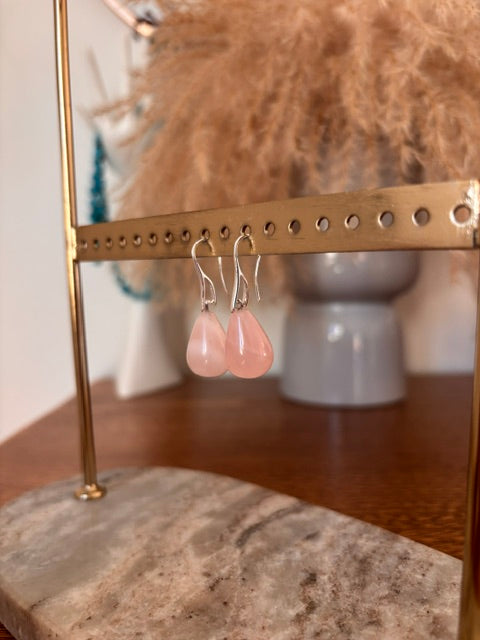 Dormeuses Quartz Rose Goutte | Bijou Artisanal Pierre Naturelle