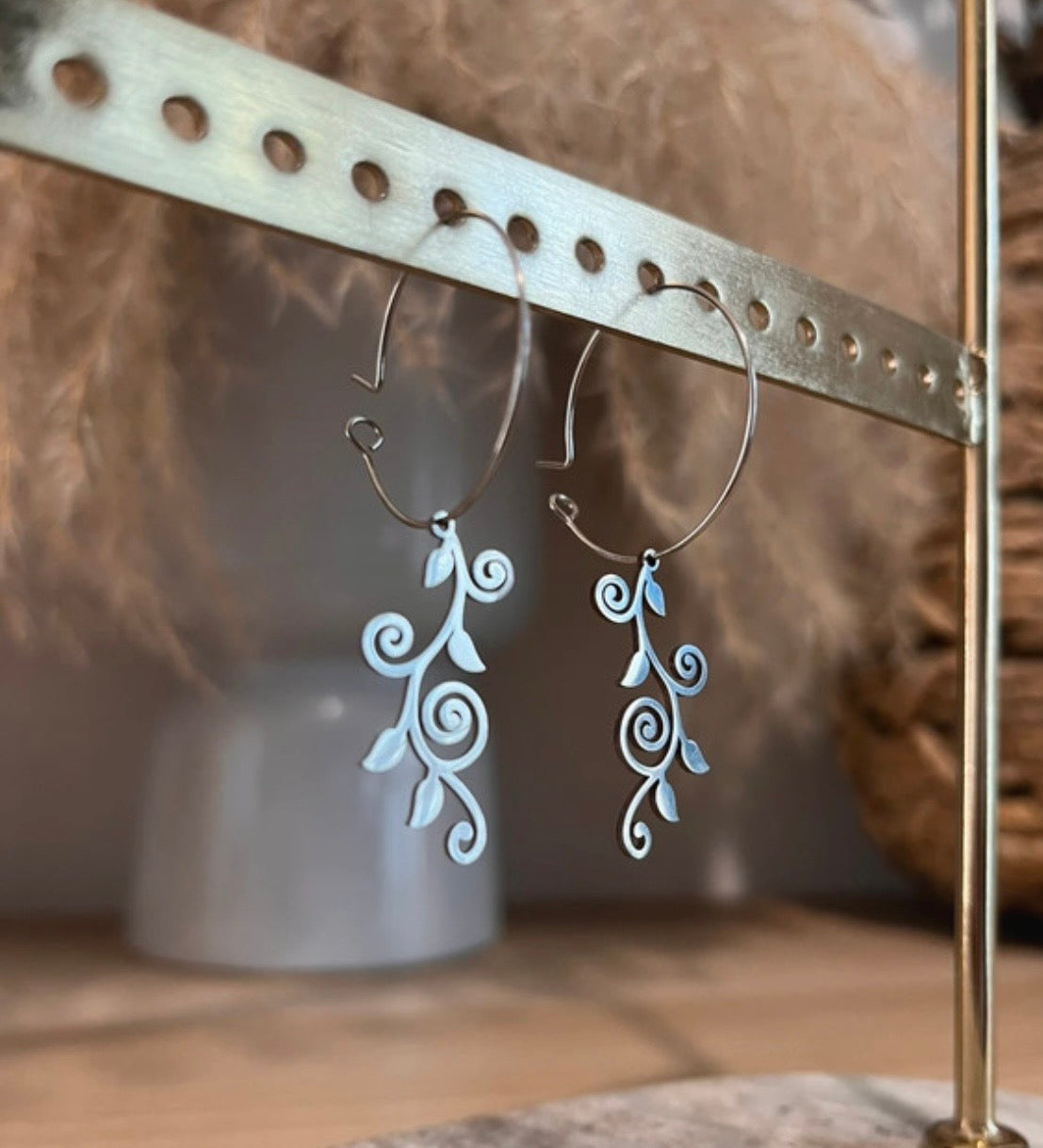 Boucles d'Oreilles Créoles Fleurs Bohème Filigrane – Acier Inoxydable