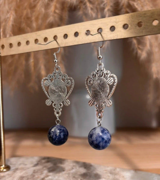 Boucles d'Oreilles Pendantes Sodalite & Breloque Bohème – Acier Inoxydable