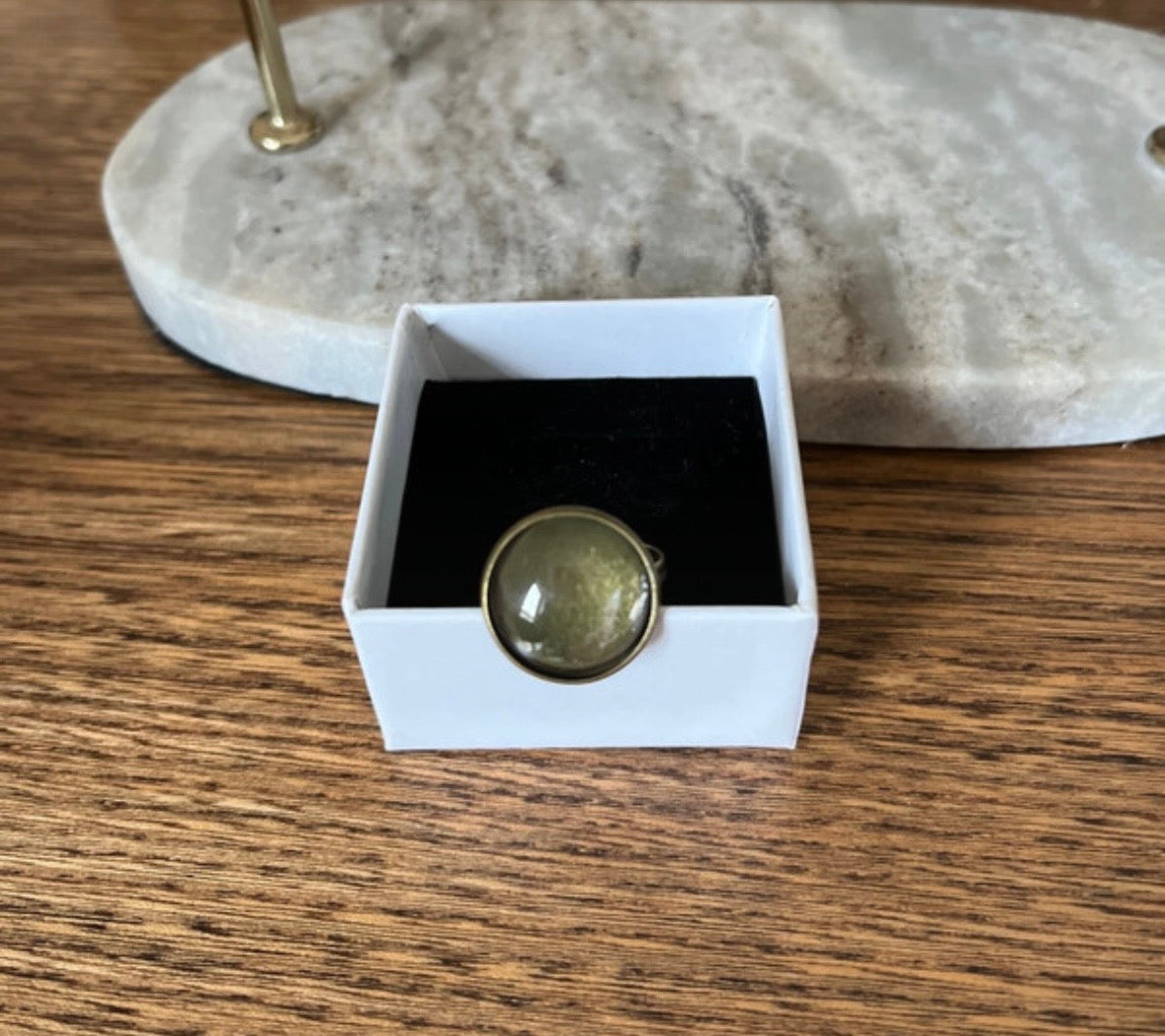 Bague Ajustable Vieux Doré – Cabochon Transparent | Style Vintage & Bohème