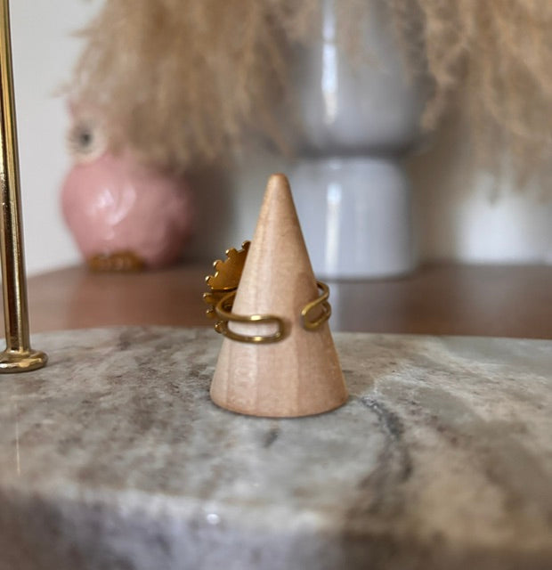 Bague Soleil Doré – Pierre Naturelle de Quartz Rose | Acier Inoxydable