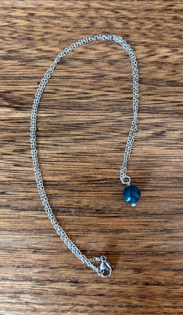 Collier Chaîne Argentée Acier Inoxydable 316L — Perle Œil de Tigre Bleu Naturel