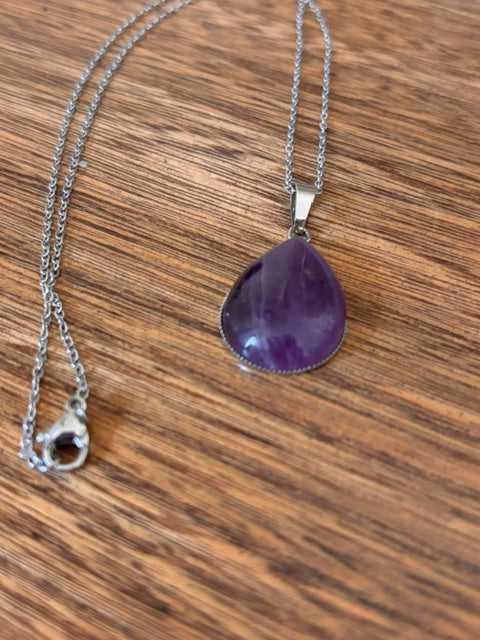Collier Chaîne Argentée 44cm – Pendentif Améthyste Naturelle Goutte 18x25mm | Bijou Femme