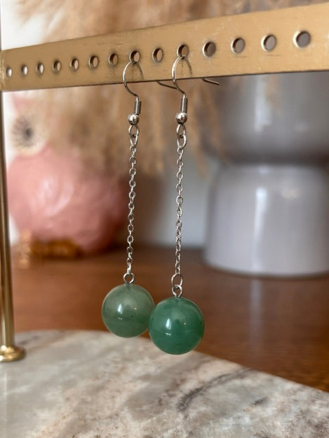 Boucles d'oreilles dormeuses argentées - Chainette - Pierre Aventurine Ronde | Lithothérapie