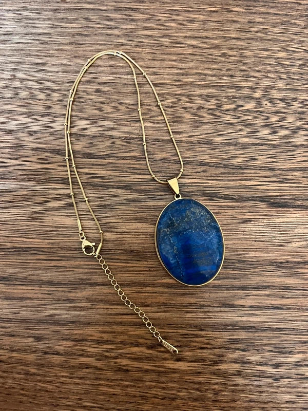 Collier Lapis Lazuli Qualité 5A Cabochon 30x40 mm | Chaîne Perlée Dorée | Pierre Apaisante Sommeil