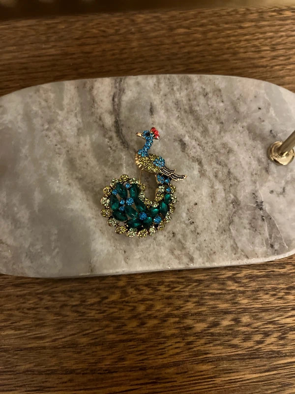 Broche Paon Travaillé Vert & Bleu | Bijou Fantaisie Nature Chic | 5 x 4 cm