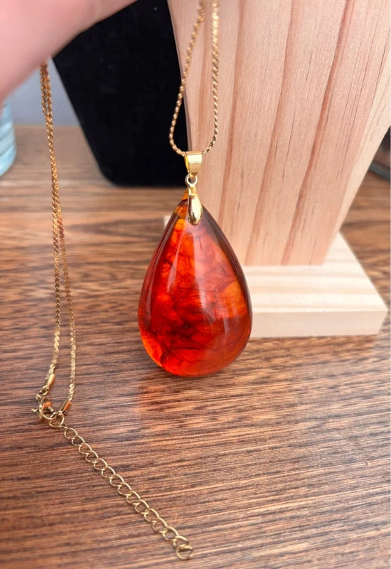 Collier Ambre Baltique | Chaîne dorée fine inoxydable – Lithothérapie & Bébé