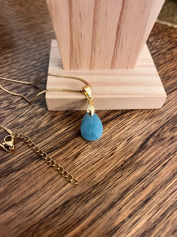 Collier chaine dorée inoxydable pierre naturelle Amazonite
