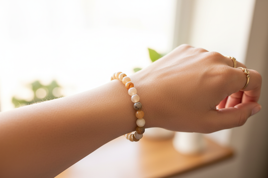 Bracelet Aragonite Perles Naturelles 8 mm | Ancrage & Douceur | Élastique 18 cm | Lithothérapie | Fait Main France livraison gratuite