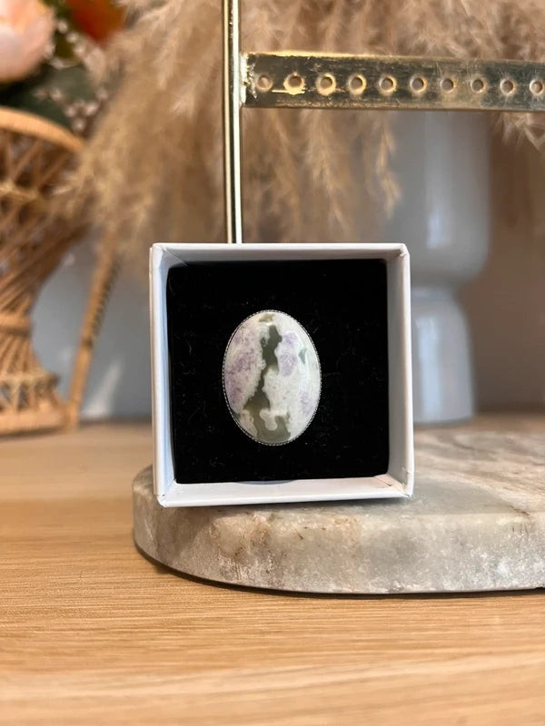 Bague vintage argentée acier inoxydable pierre naturelle Jade de la paix