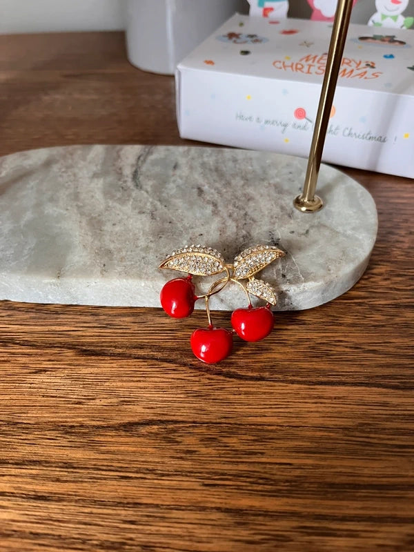 Broche Cerise Dorée & Colorée | Bijou Fantaisie Kawaii Vintage Bohème | 4 x 4 cm