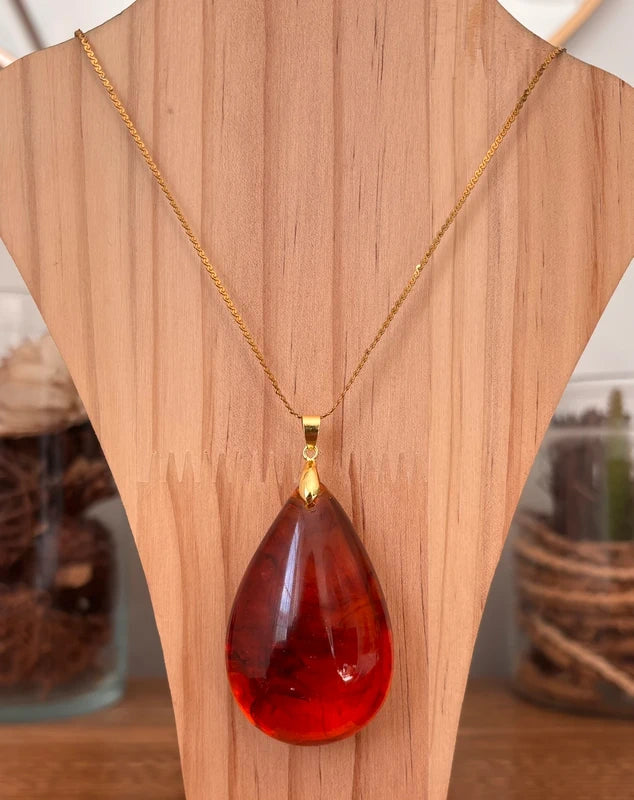 Collier Ambre Baltique | Chaîne dorée fine inoxydable – Lithothérapie & Bébé