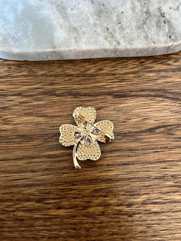 Broche Trèfle à 4 Feuilles Doré | Porte-Bonheur | Bijou Fantaisie Chic 4 cm