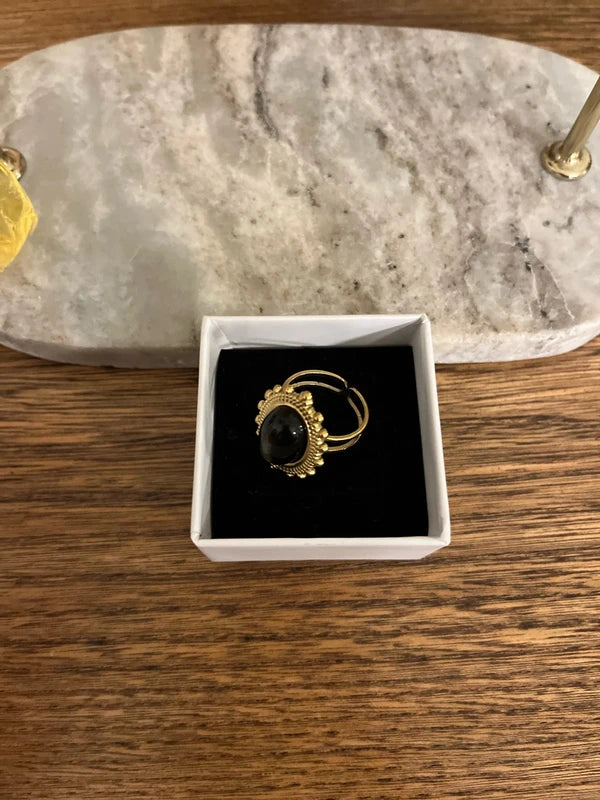 Bague Obsidienne Dorée | Grande monture dorée vintage ajustable – Pierre protectrice
