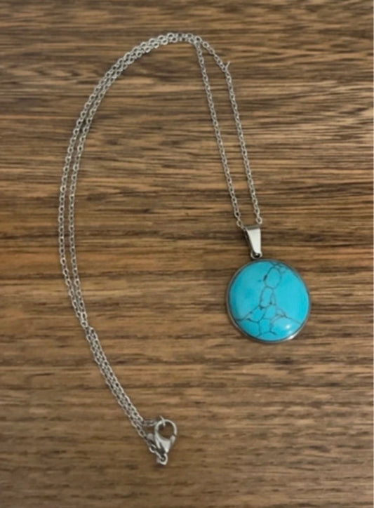 Collier chaine argentée inoxydable pierre naturelle Turquoise - Pierres Argentées & Perles Dorées
