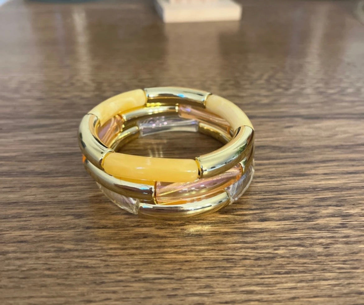 Trio de bracelets perles tubes incurvées