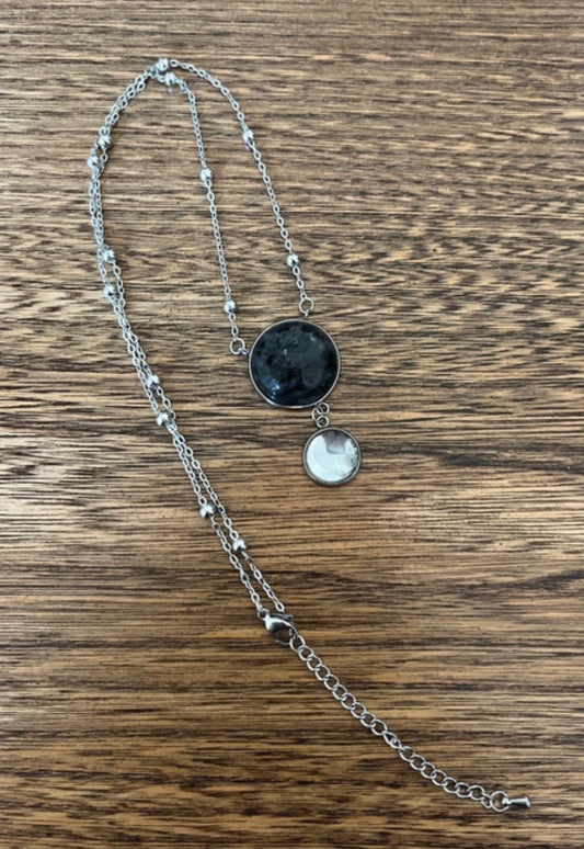 Collier Double Cabochon Labradorite Noire Vintage – Chaîne Perlée 50 cm | PAPD