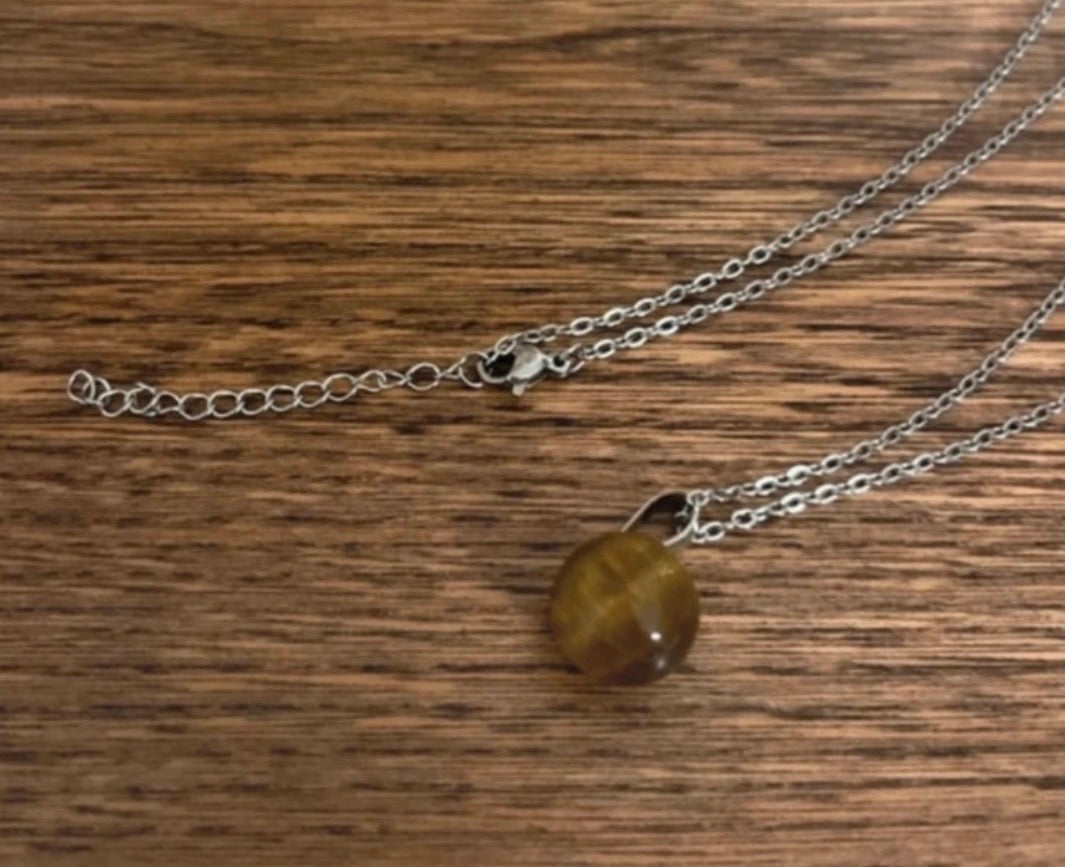 Collier Œil de Tigre Pierre Naturelle | Chaîne Dorée Inoxydable | Confiance & Concentration | 44 cm