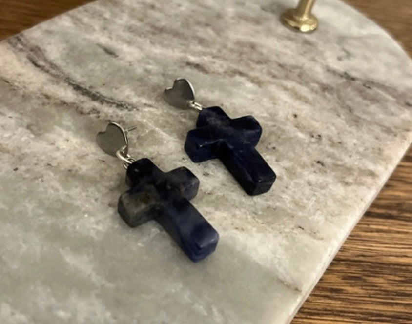 Puces Cœur Argentées Lapis Lazuli Croix – Pierre Naturelle & Acier Inoxydable | PAPD