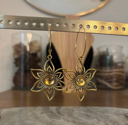 Créoles Fines Dorées Bohème | Pendentif Soleil | Acier Inoxydable Hypoallergénique