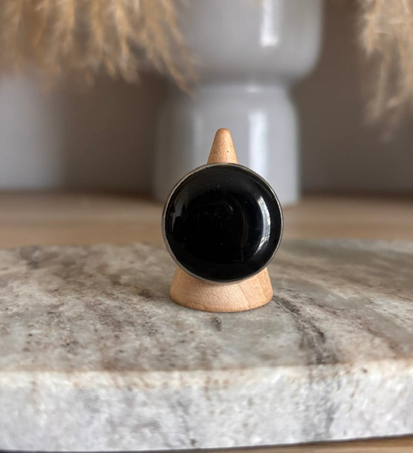 Bague Obsidienne Noire – Pierre Naturelle Protectrice | Cabochon Rond 25 mm Monture Argentée Ajustable
