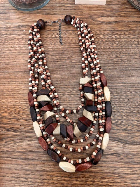 Collier Bois Naturel Superposé – Style Bohème
