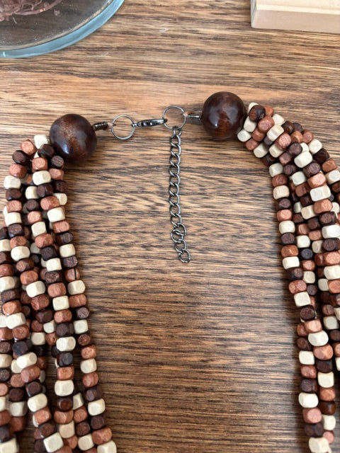 Collier Bois Naturel Superposé – Style Bohème