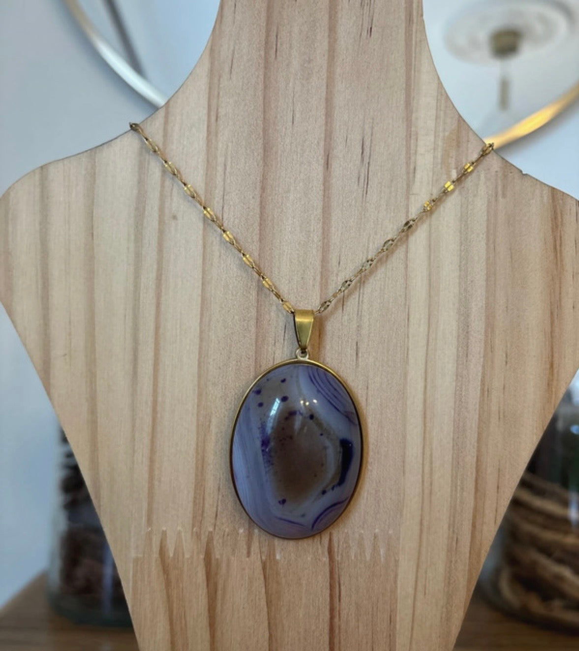 Collier Améthyste Naturelle Cabochon 30x40 mm | Chaîne Dorée Inoxydable 40-45 cm
