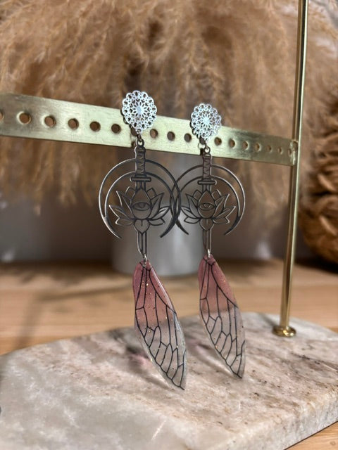 Boucles d'oreilles Croissant de Lune Lotus Filigrane | Aile de Fée Rosée Pailletée | Acier Inoxydable