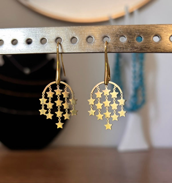 Boucles d'Oreilles Pendantes Étoile Filante | Filigrane Doré | Acier Inoxydable | PAPD