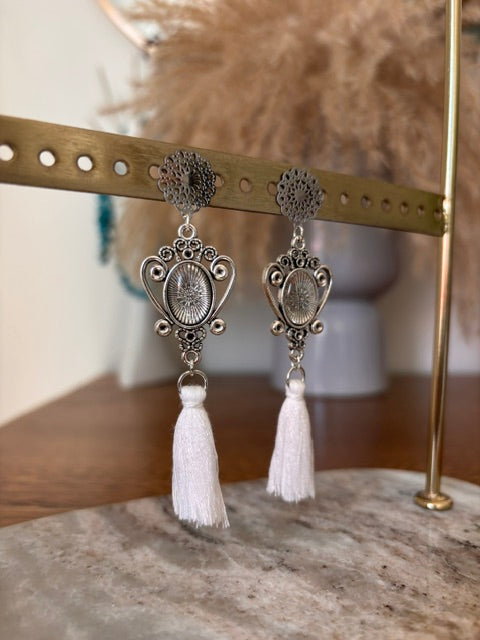 Boucles d'Oreilles Pendantes Fleur Bohème Travaillées | 8,5cm | Acier Inoxydable Argenté | PAPD
