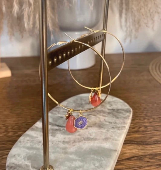Créoles Dorées 7 cm | Charms Papillon Étoile Feuille & Quartz Cerise | Lithothérapie