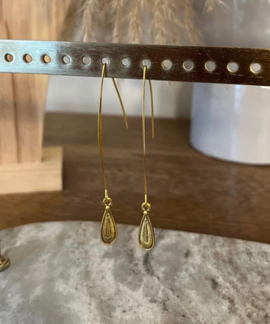 Boucles d'Oreilles Tiges Pendantes Dorées | Style Bohème Vintage