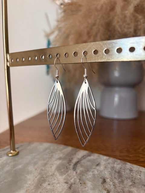 Boucles d'Oreilles Pendantes Aile de Papillon Filigrane Argenté | Style Fairycore Bohème