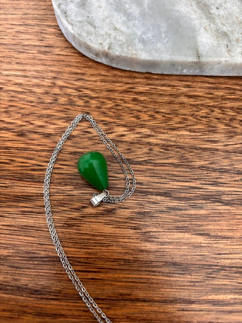 Collier Chaîne Maillon Argenté Pierre de Jade Vert | Bijou Artisanal Lithothérapie