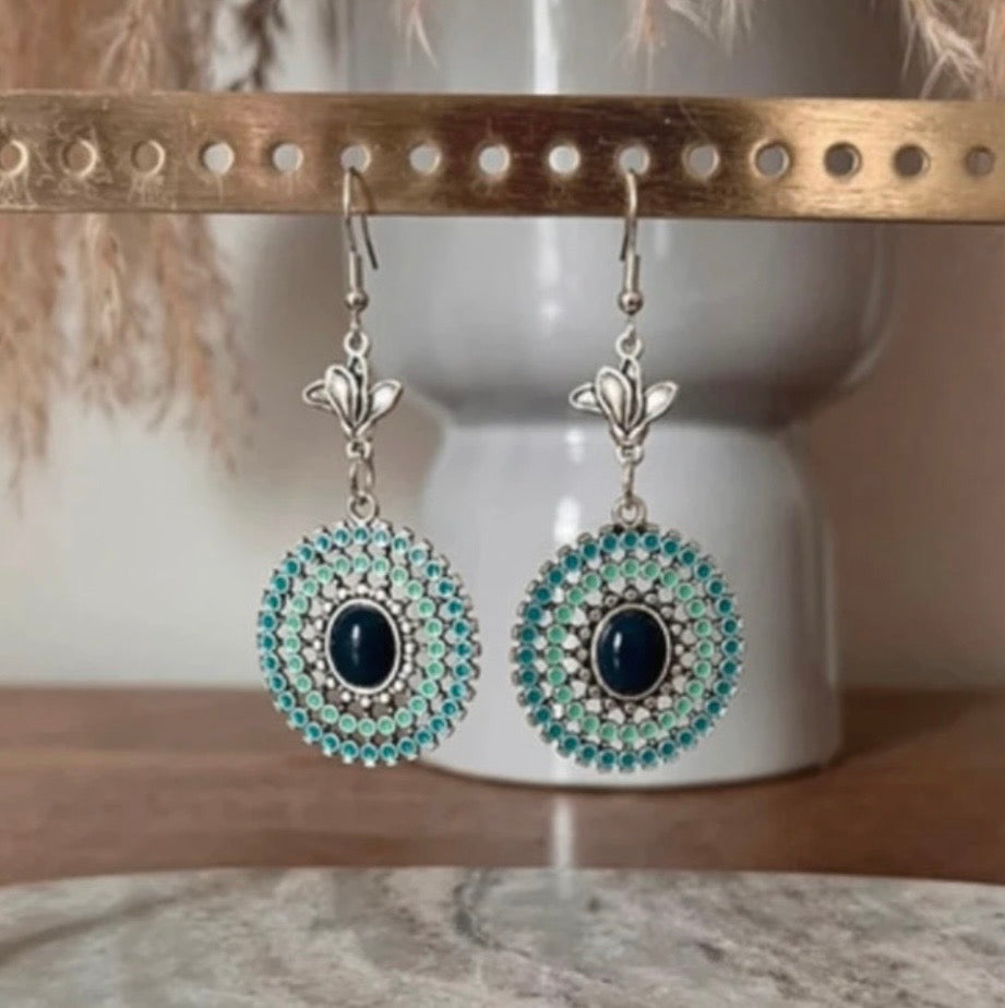 Boucles d'Oreilles Bohème | Fleur Argentée & Pendentif Turquoise | Acier 316L