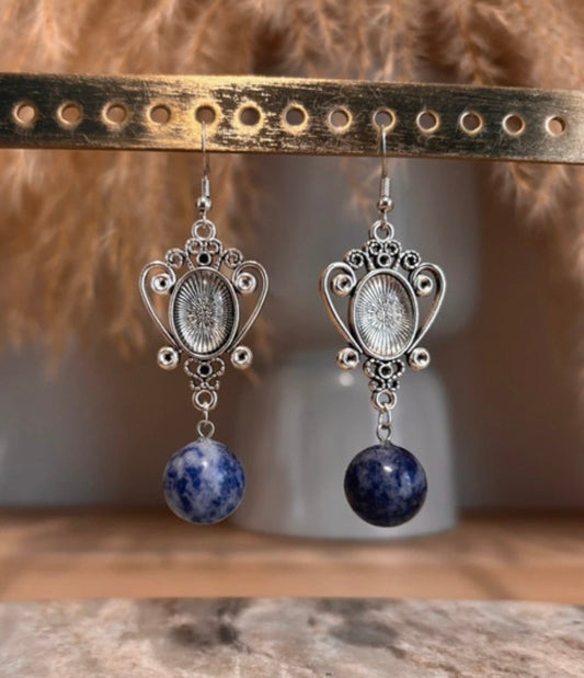 Boucles d'Oreilles Pendantes Sodalite & Breloque Bohème – Acier Inoxydable