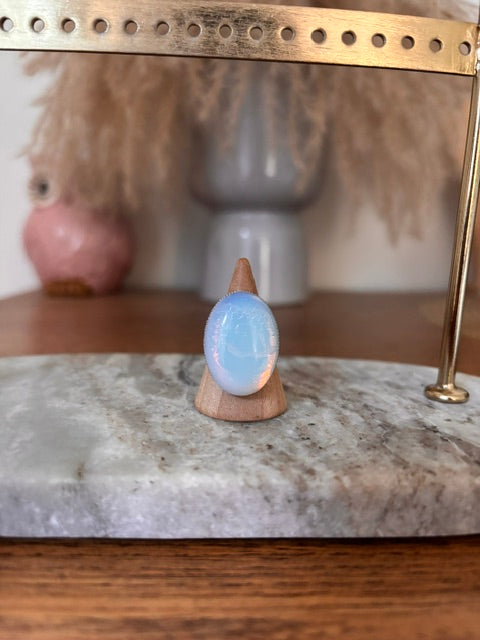 Bague Argentée Ajustable Pierre Opale Naturelle Iridescente – Acier Inoxydable