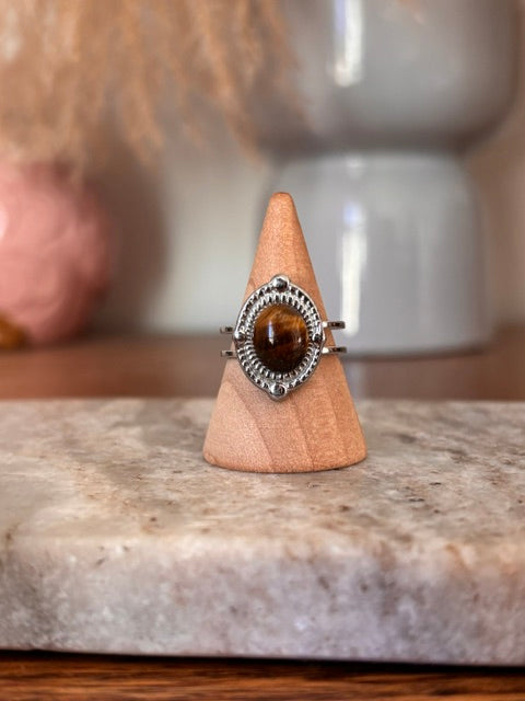 Bague Œil de Tigre – Pierre Naturelle & Monture Vintage Argentée Ajustable Acier Inoxydable