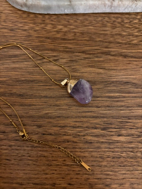 Collier Améthyste Naturelle – Chaîne Perlée Dorée Inoxydable & Monture Dorée | PAPD