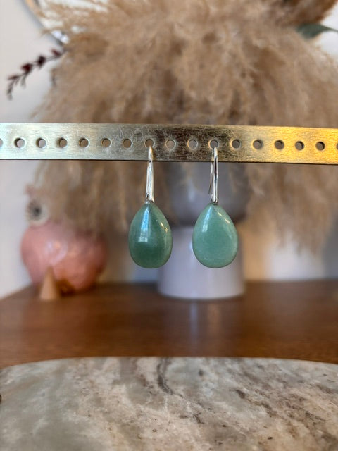 Boucles d'Oreilles Dormeuses Allongées – Aventurine Verte | Acier Inoxydable