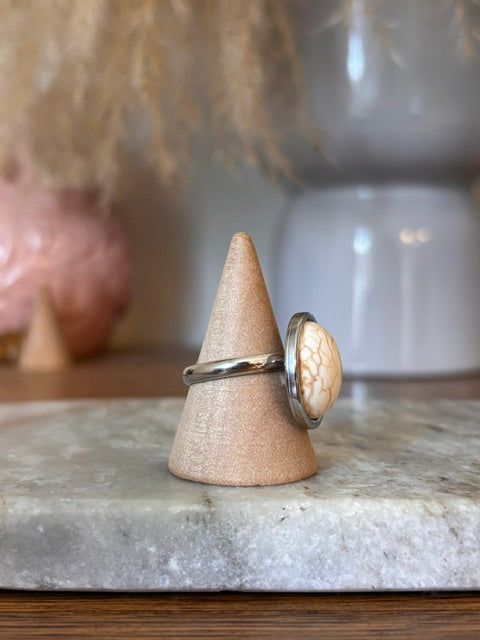 Bague Ajustable Howlite Turquoise Blanche | Cabochon 20 mm | Acier Argenté Inoxydable | PAPD