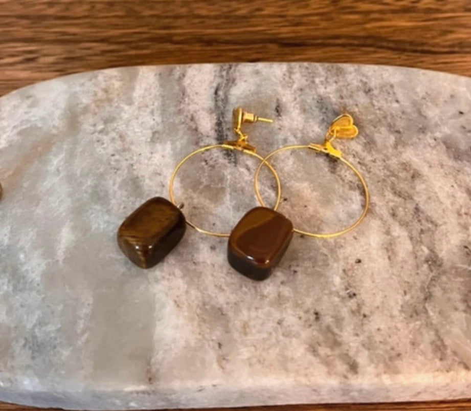 Clous d'oreilles Cœur Doré Anneau & Bloc Œil de Tigre – Acier Inoxydable | Pierre Naturelle