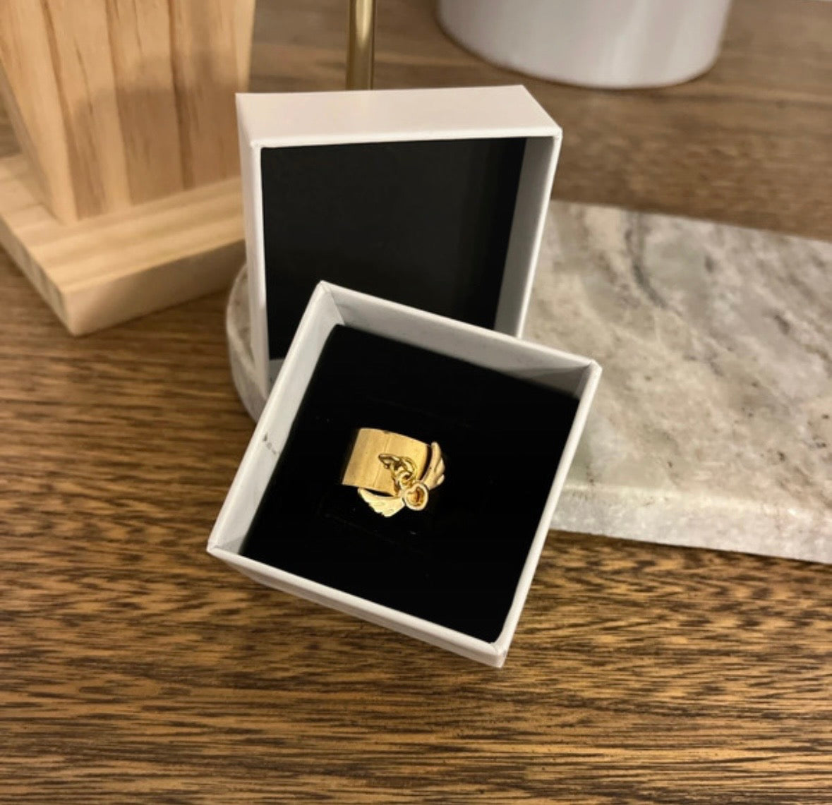 Bague Cœur Ailé Dorée – Acier Inoxydable Tendance Femme & Enfant