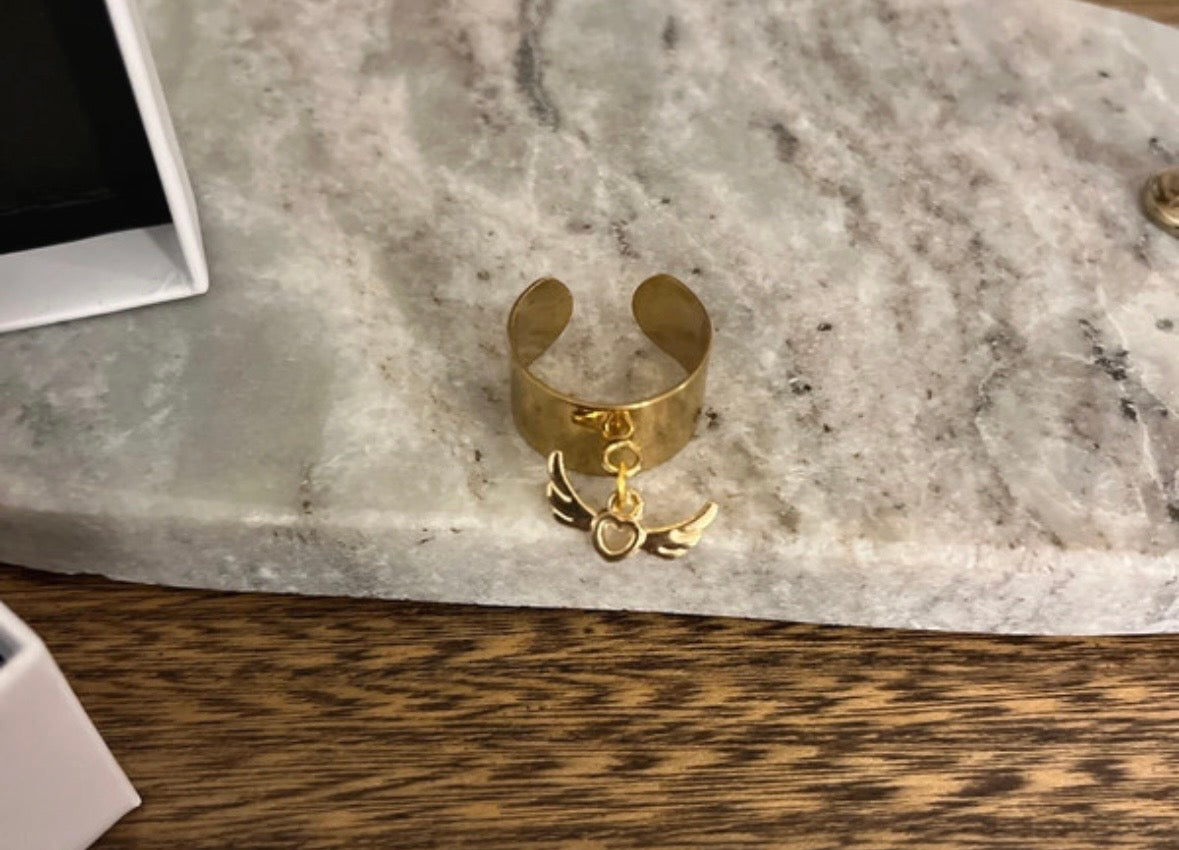 Bague Cœur Ailé Dorée – Acier Inoxydable Tendance Femme & Enfant