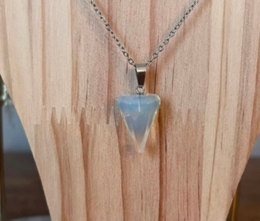 Collier Pendule Opaline Pierre Naturelle – Chaîne Maillons Acier Inoxydable Argenté